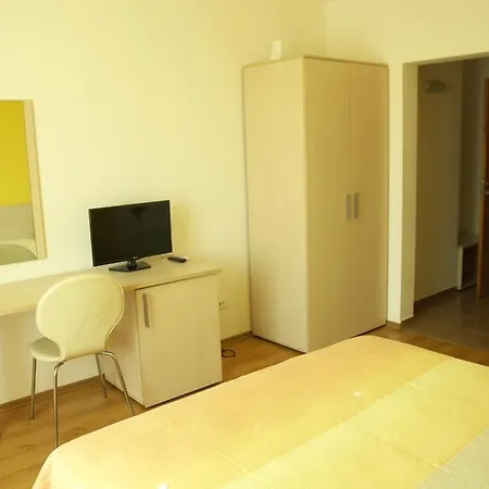 Hotel Sany 3*
